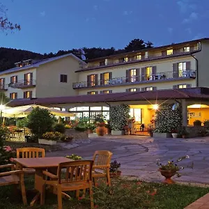 Ristorante Belvedere Отель Minucciano