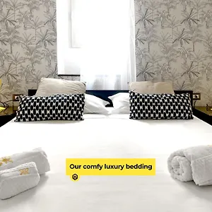 Yellow Butterfly House Holiday Сasa de vacaciones
