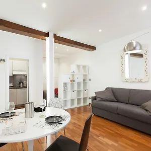 Apartment Urbana Lodge, Monti, Rome