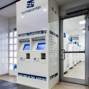 Kapselhotell Resting Pods - Zzzleepandgo Bgy Airport